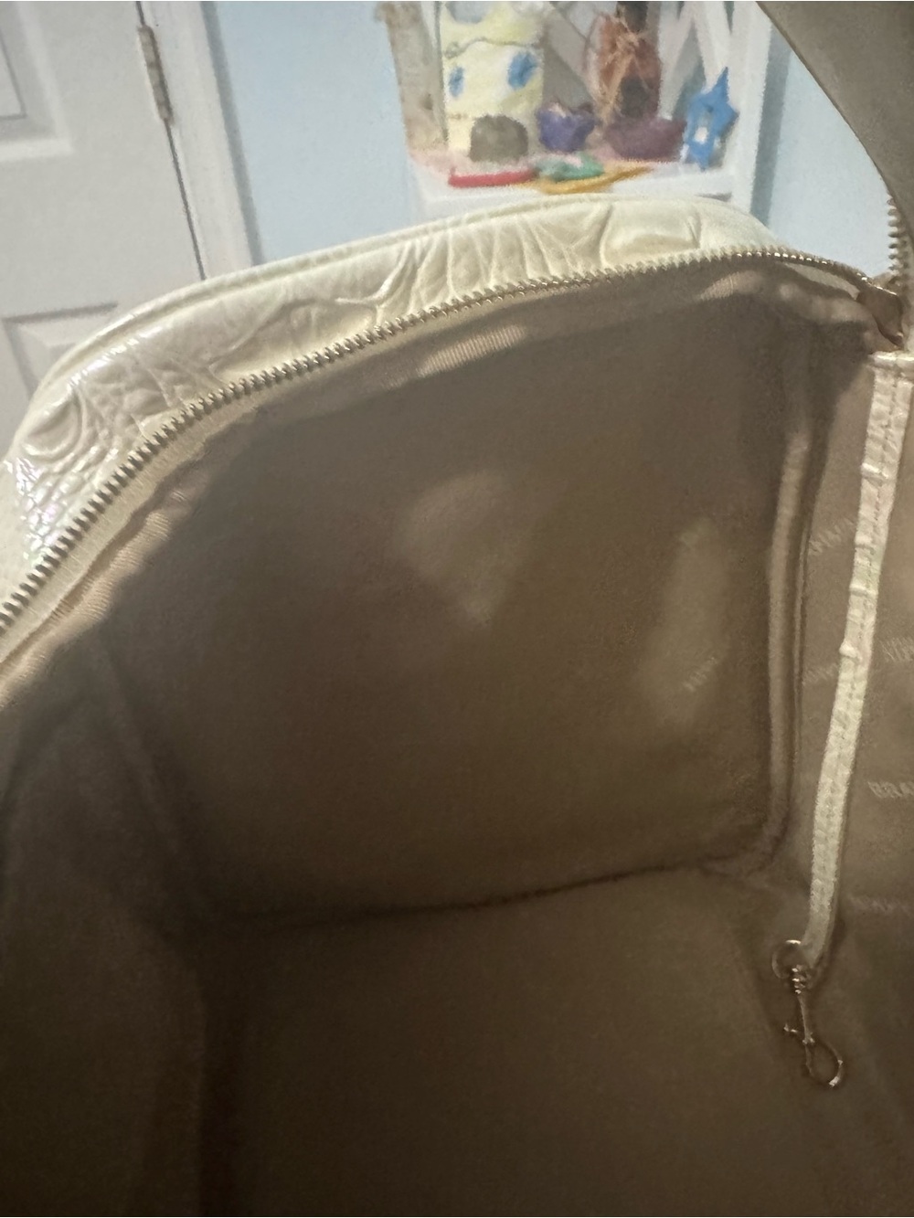 Brahmin Talulla Travel bag Milk Color (Tia tote now listed separately) - Picture 7 of 11